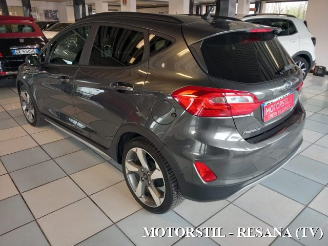 FORD Fiesta 1.5 TDCi 5 porte Active Titanium Neopatentati Immagine 2