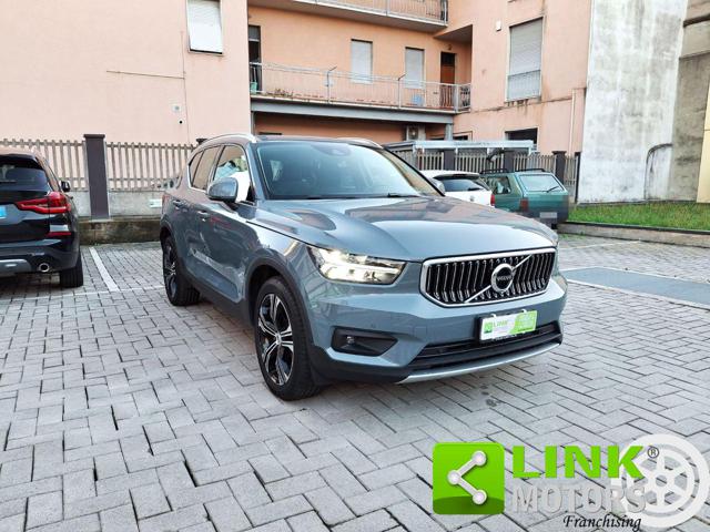 VOLVO XC40 Plug-in Hybrid Inscription Expression GARANZIA Immagine 2