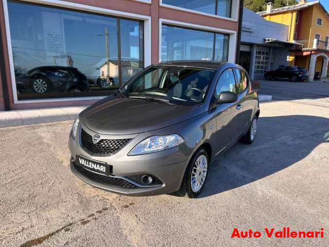 LANCIA Ypsilon 1.3 MJT 16V 95 CV 5 porte S&S Silver Immagine 2