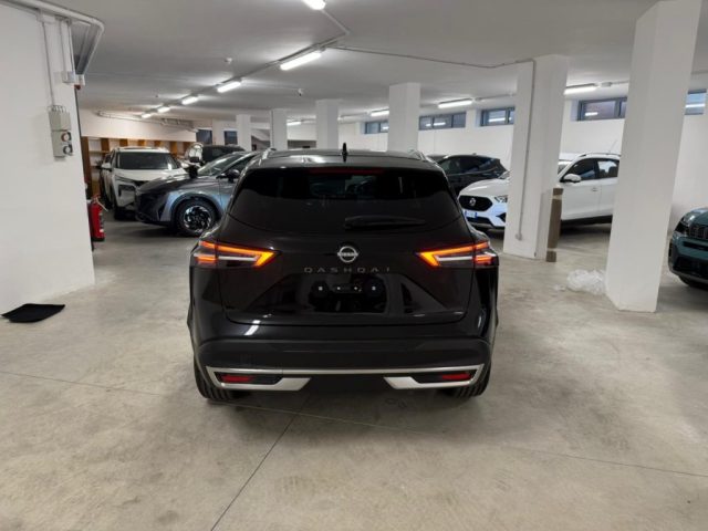 NISSAN Qashqai MHEV 158 CV Xtronic N-Connecta con Pack Winter Immagine 3