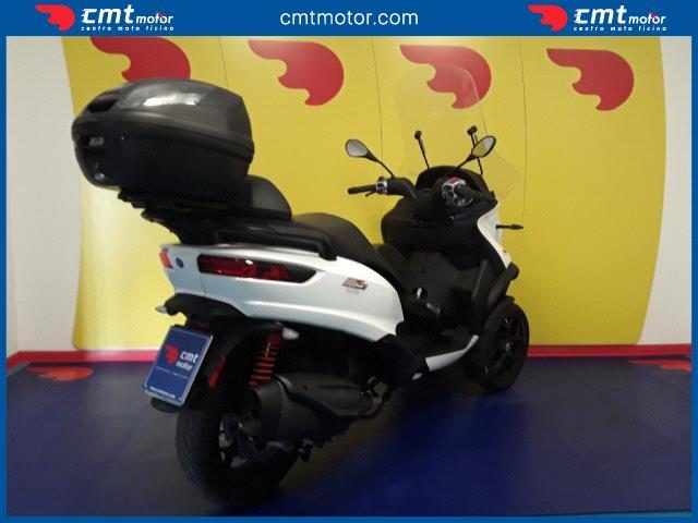 PIAGGIO MP3 350 Garantito e Finanziabile Immagine 3