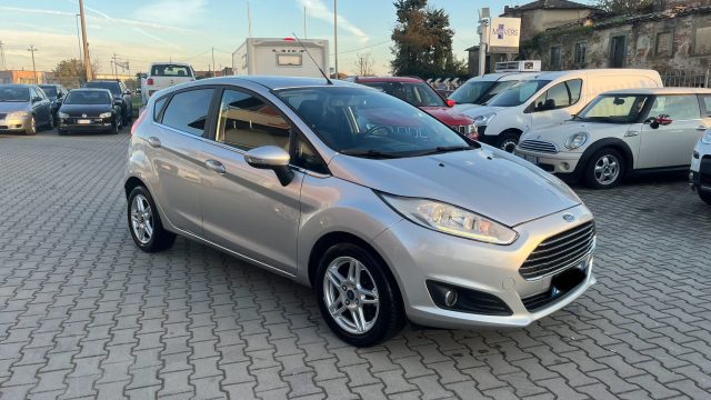 FORD Fiesta 1.4 5p. Bz.- GPL Titanium Immagine 1