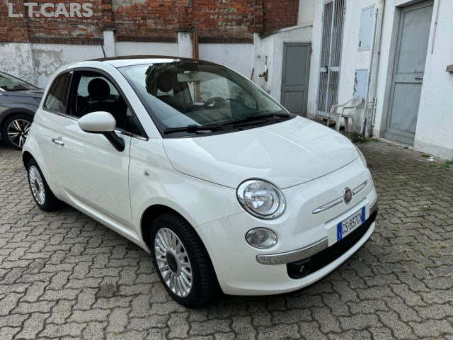 FIAT 500 1.2 Lounge Immagine 0