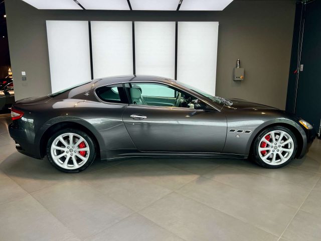 MASERATI GranTurismo 4.7 V8 S 450 Cv Immagine 4