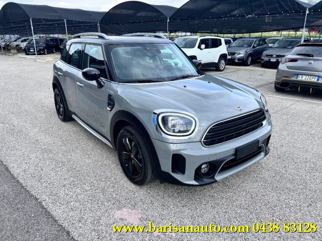 MINI Countryman 1.5 Cooper Essential Countryman / TETTO NERO Immagine 1