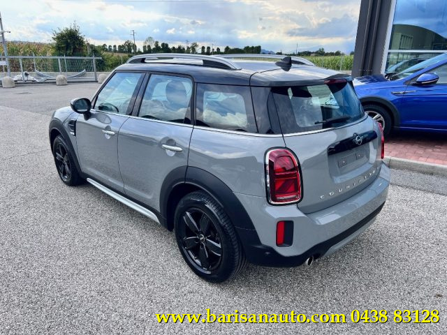 MINI Countryman 1.5 Cooper Essential Countryman / TETTO NERO Immagine 3