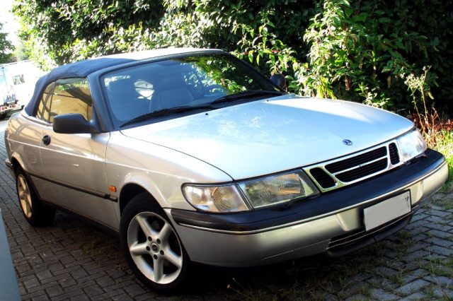 SAAB 900 2.0i 16V cat Cabriolet S Immagine 1