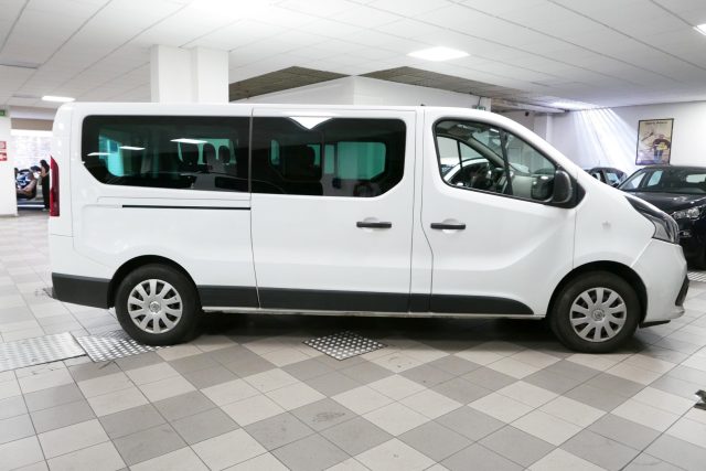 RENAULT Trafic T29 1.6 dCi 125CV Lungo Zen Heavy 9 Posti + IVA Immagine 2