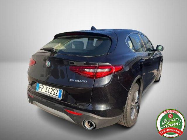 ALFA ROMEO Stelvio 2.2 Turbodiesel 210 CV AT8 Q4 Super Immagine 3