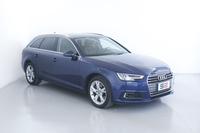 AUDI A4 Avant 2.0TFSI Stronic g-tron Sport Fari Xeno/Pelle Immagine 3