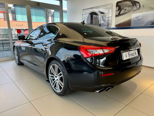 MASERATI Ghibli 3.0 V6 bt 330cv auto Immagine 4