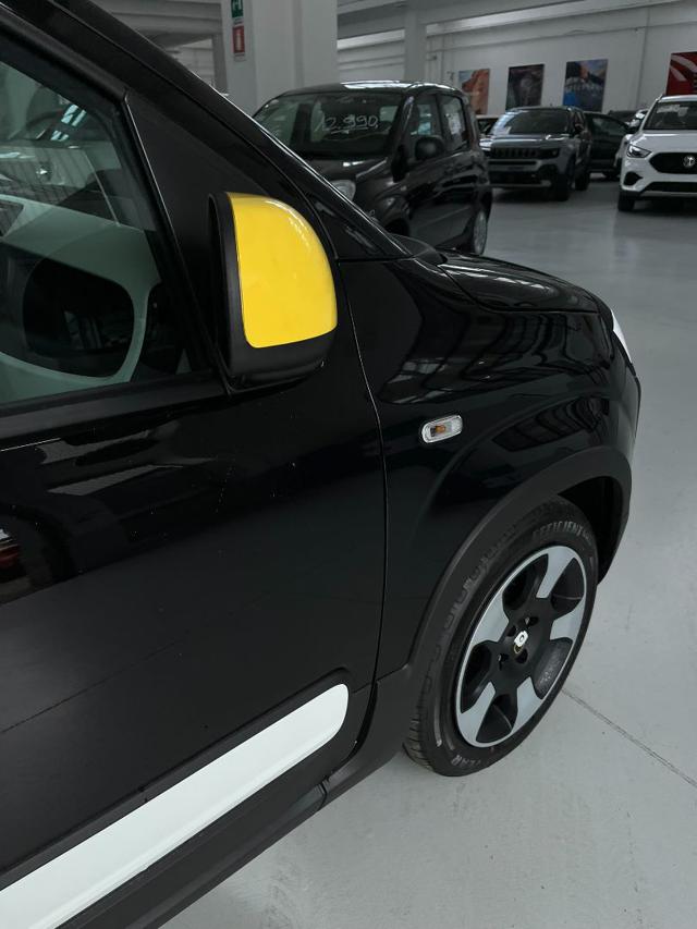 FIAT Panda 1.0 FireFly Hybrid Pandina CROSS con "PANERO PLUS" Immagine 3