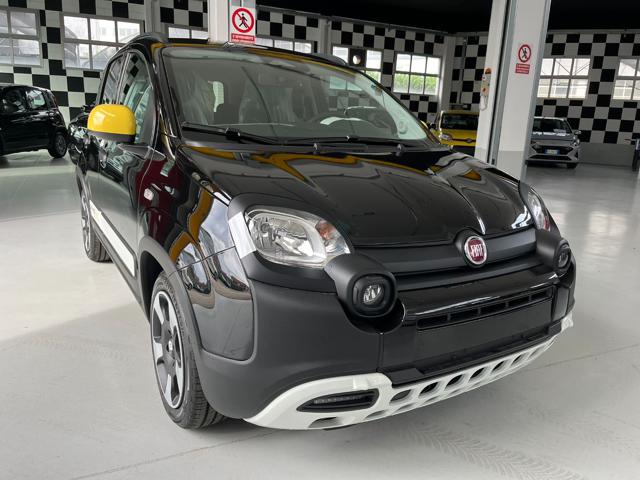 FIAT Panda 1.0 FireFly Hybrid Pandina CROSS con "PANERO PLUS" Immagine 2