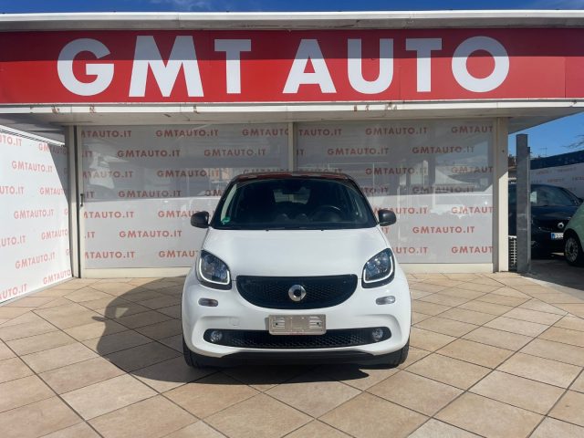 SMART ForFour 0.9 90CV URBAN PACK LED TETTO PANORAMA Immagine 1