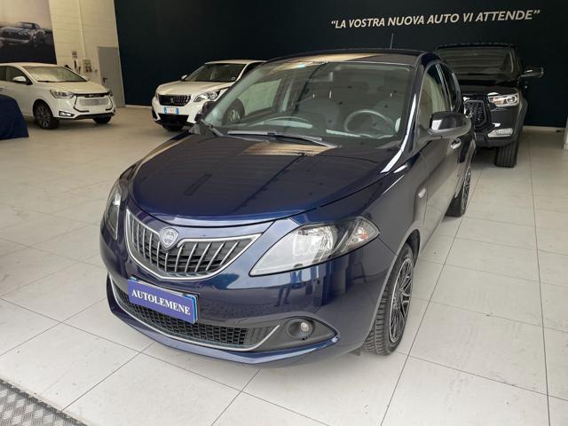 LANCIA Ypsilon 1.0 FireFly 5p S&S Hybrid Gold PER NEOPATENTATI Immagine 2