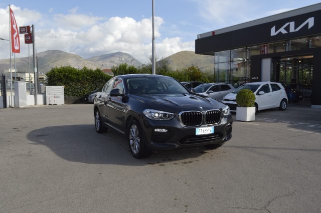 BMW X4 xDrive20d Business Advantage Aut. Immagine 0