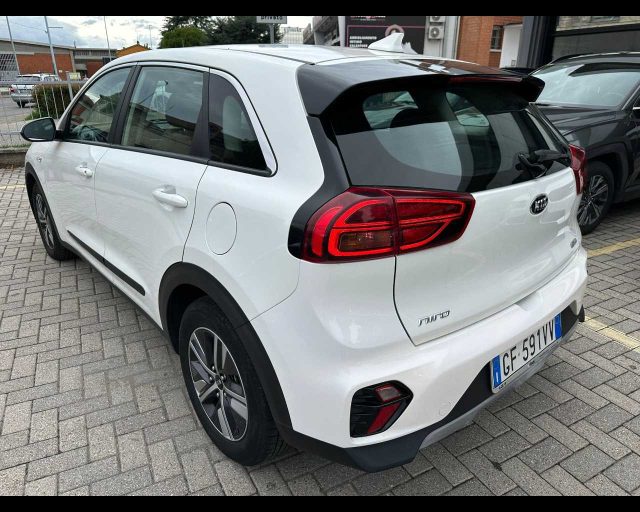 KIA Niro 1.6 GDi DCT HEV Style Immagine 3