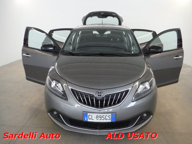 LANCIA Ypsilon 1.0 FireFly 5 porte S&S Hybrid Ecochic Gold Immagine 2