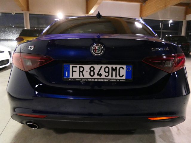 ALFA ROMEO Giulia 2.2 Turbodiesel 150 CV AT8 Q2 Immagine 3