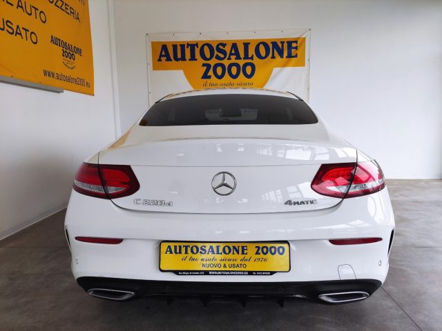 MERCEDES-BENZ C 220 d Auto 4Matic Coupé Premium Immagine 4