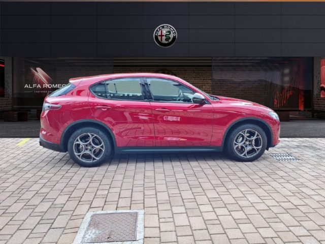 ALFA ROMEO Stelvio STELVIO MY24 2200 MJT 210 CV Q4 SPRINT Immagine 3