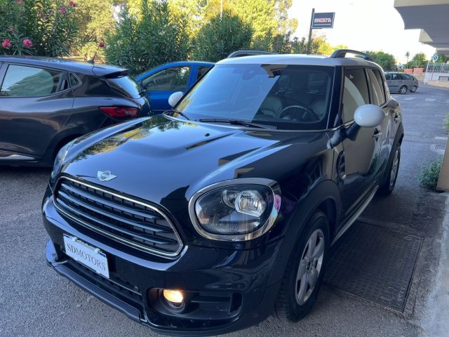 MINI Countryman 2.0 Cooper D Business Countryman Automatica Immagine 3