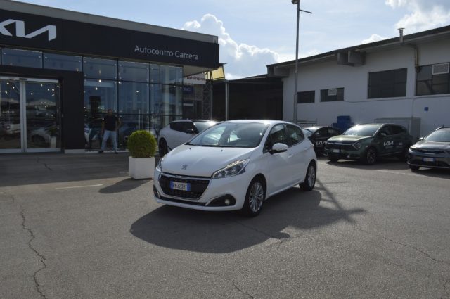 PEUGEOT 208 BlueHDi 100 5 porte Allure Immagine 2