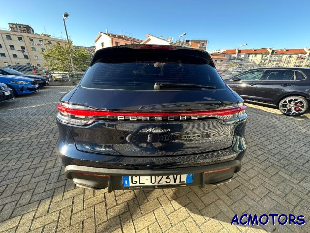 PORSCHE Macan 2.0 Immagine 4