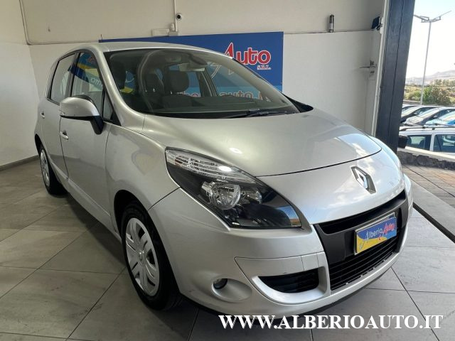 RENAULT Scenic X-Mod 1.5 dCi 110CV Dynamique Immagine 2