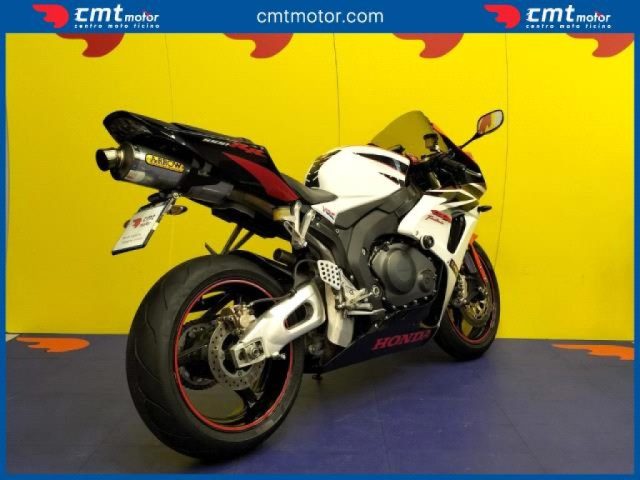 HONDA CBR 1000 RR Garantita e Finanziabile Immagine 3