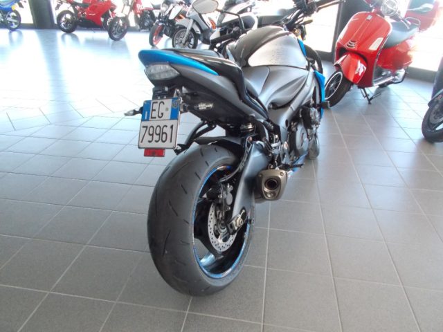 SUZUKI GSX S 1000 ABS Immagine 2