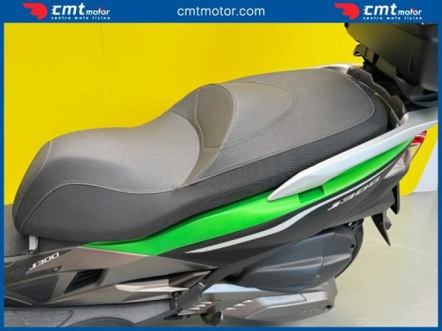 KAWASAKI J 300 Garantito e Finanziabile Immagine 3