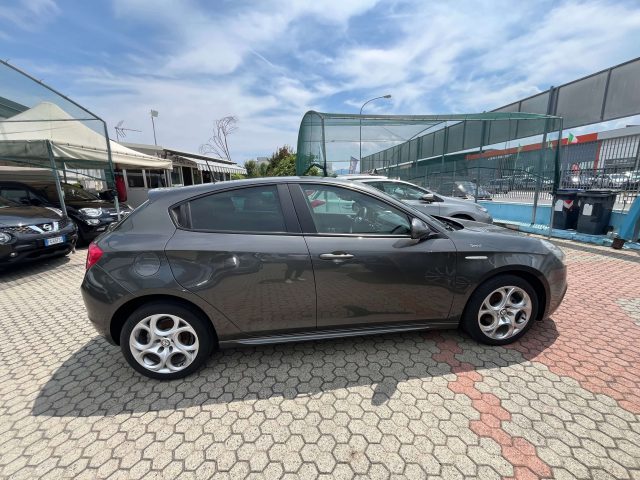 ALFA ROMEO Giulietta Giulietta 1.6 jtdm sprint. E5+ Immagine 3