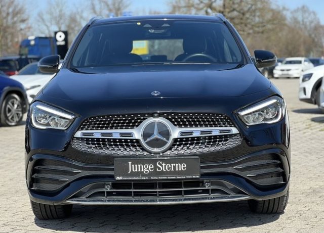 MERCEDES-BENZ GLA 220 d Automatic 4Matic Premium Amg Immagine 4