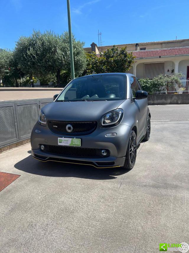 SMART ForTwo BRABUS 0.9 Turbo twinamic Xclusive Immagine 0