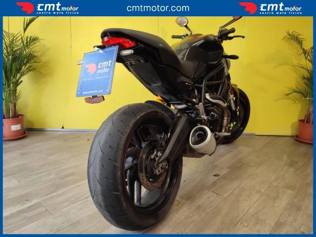 DUCATI Monster 797 Garantita e Finanziabile Immagine 3