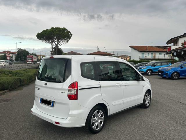 FORD Tourneo Courier 1.0 EcoBoost 100 CV Plus Immagine 2