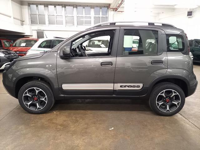 FIAT Panda Cross 0.9 TwinAir Turbo S&S 4x4 Immagine 3