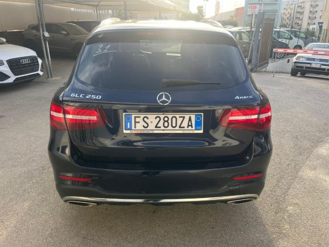 MERCEDES-BENZ GLC 250 4Matic Premium Immagine 4