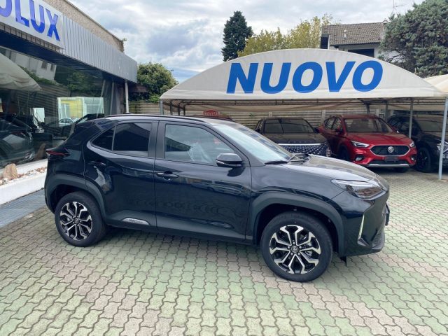 TOYOTA Yaris Cross 1.5 Hybrid 5p. E-CVT AWD-i Trend Immagine 2