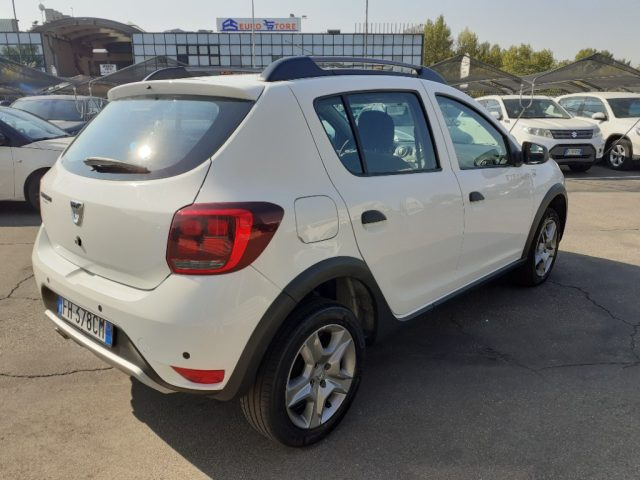 DACIA Sandero Stepway 1.5 dCi 8V 90CV 1°PROP-GARANZIA Immagine 4