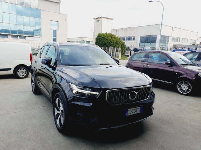 VOLVO XC40 T5 Recharge Plug-in Hybrid Inscription Expression Immagine 2