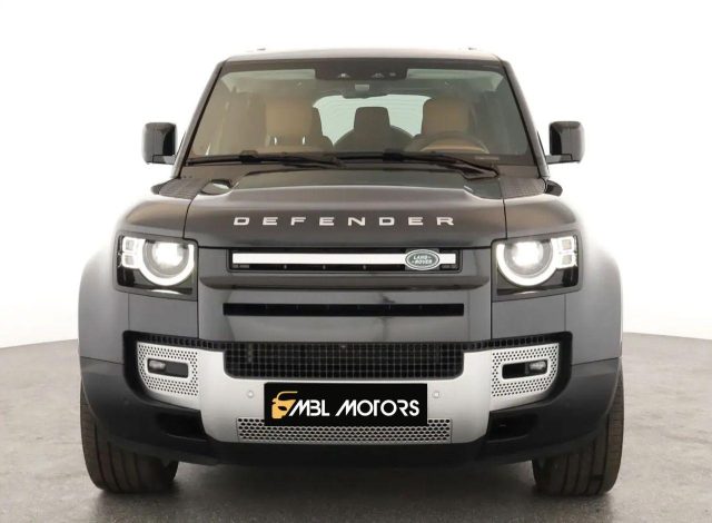 LAND ROVER Defender 130 D300 AWD FIRST EDITION TETTO Immagine 1