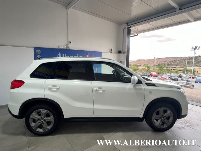 SUZUKI Vitara 1.6 DDiS V-Cool S&S 2WD Immagine 3