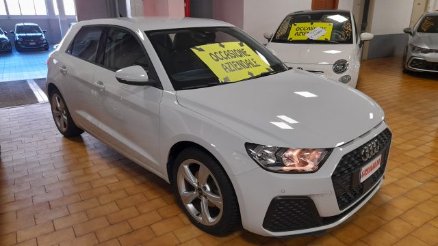 AUDI A1 Sportback 35 TFSI S tronic Immagine 1