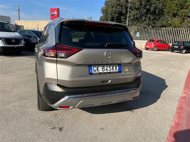 NISSAN X-Trail 1.5 e power Tekna e 4orce 4wd auto 7p.ti Immagine 4