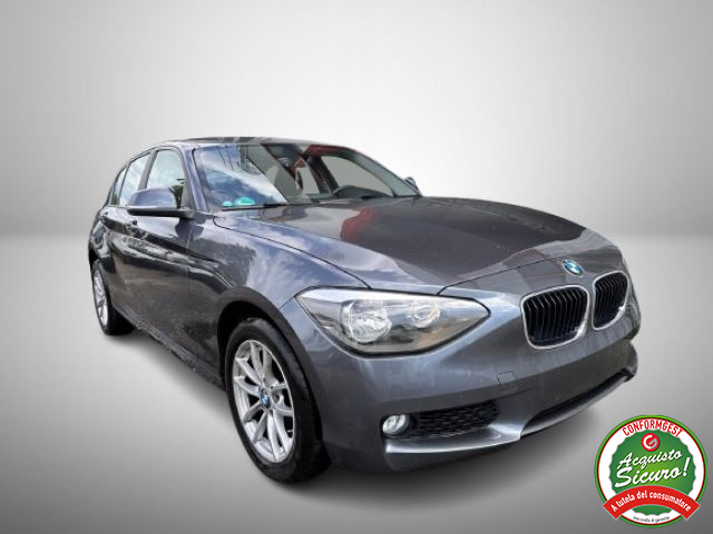 BMW 116 i 5p. Urban Immagine 1