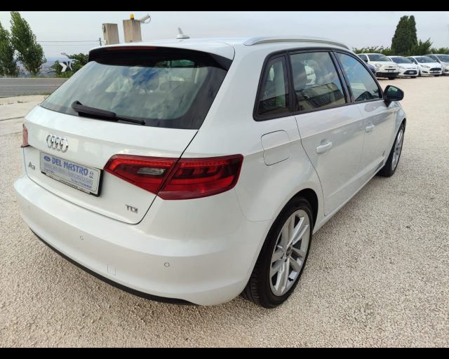 AUDI A3 SPB 2.0 TDI 150 CV clean diesel Ambition Immagine 4