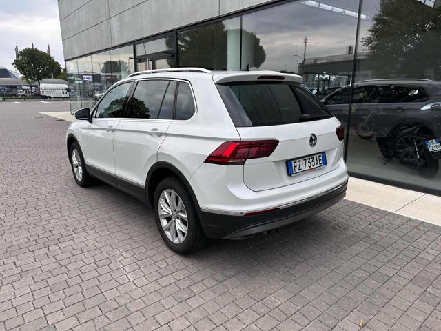 VOLKSWAGEN Tiguan 2.0 TDI SCR DSG 4MOTION Advanced BMT Immagine 2