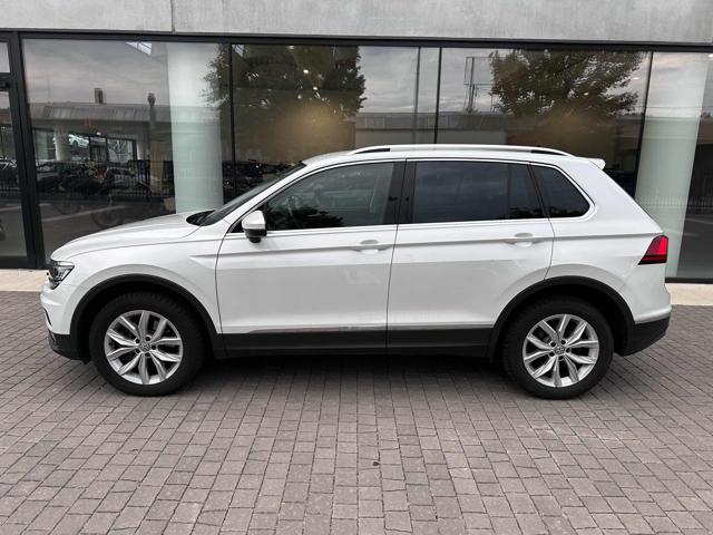 VOLKSWAGEN Tiguan 2.0 TDI SCR DSG 4MOTION Advanced BMT Immagine 1